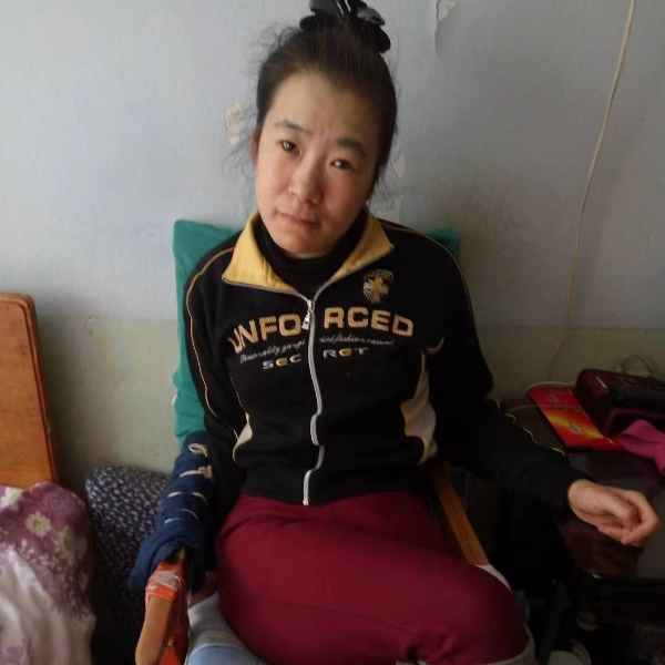 辽宁45岁单身美女真诚找对象-北京征婚相亲网