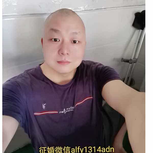 45岁岁湖南单身帅哥 - 北京吉缘网