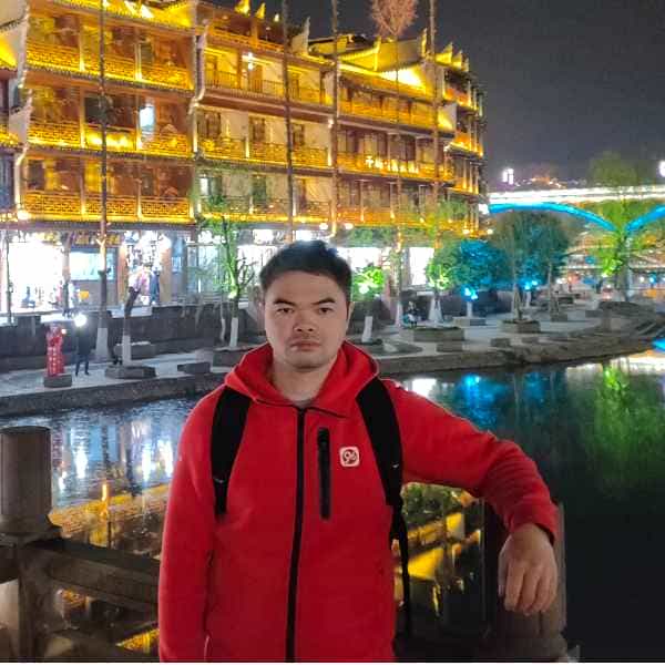 39岁岁广东单身帅哥 - 北京吉缘网